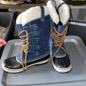 SOREL Navy Snow Boots 9.5